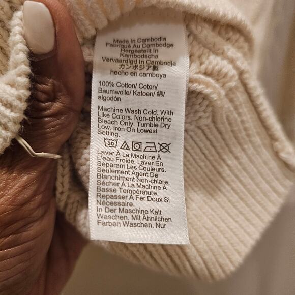 J. Crew Men's Cable Knit Sweater Size Medium - Picture 5 of 5